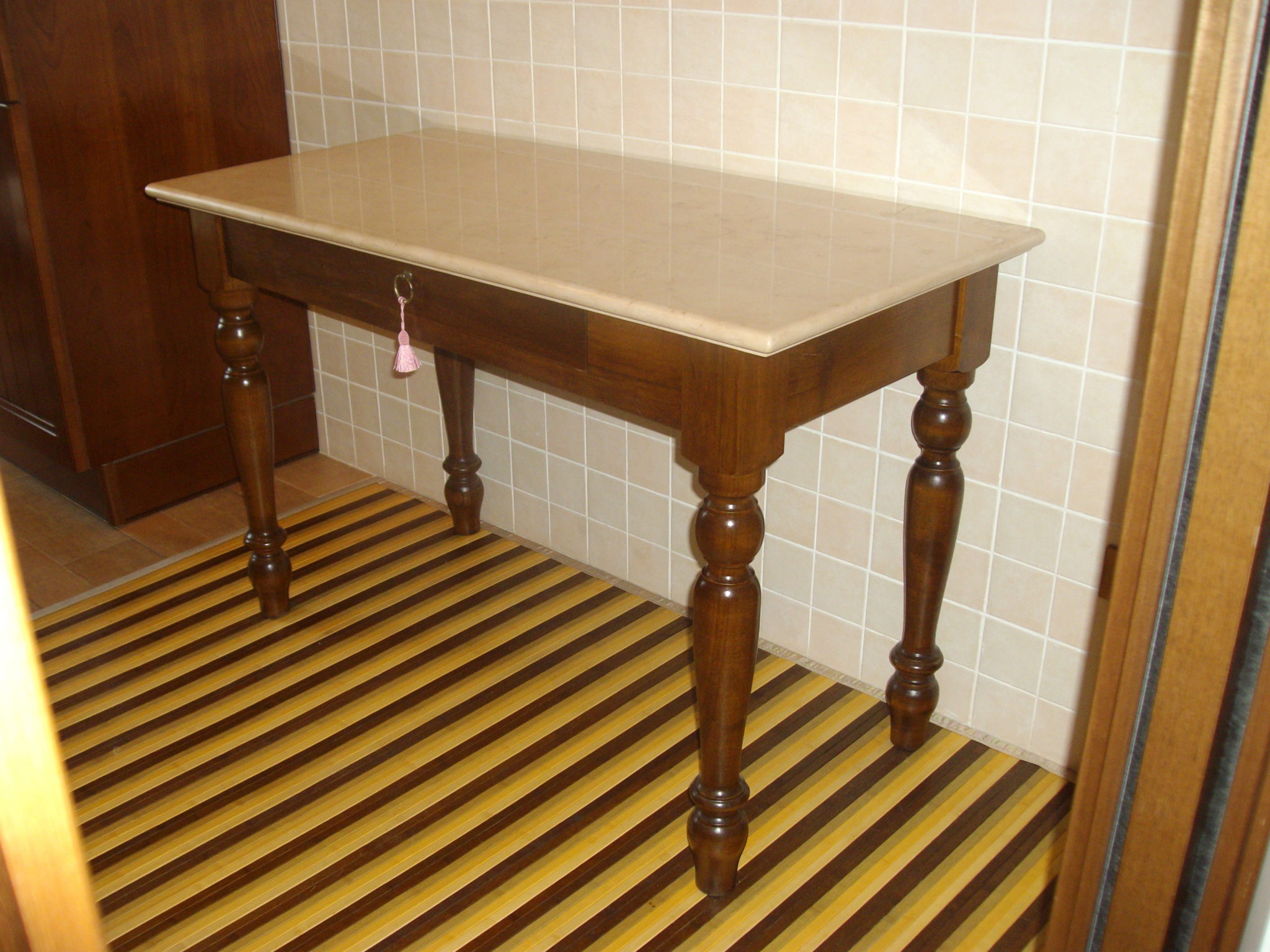tavoli in legno massello